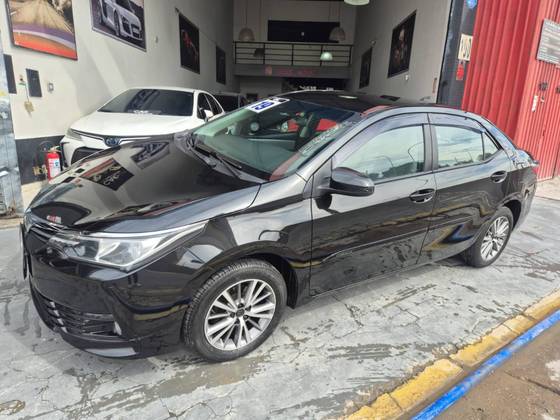 TOYOTA COROLLA 1.8 GLI UPPER 16V FLEX 4P AUTOMÁTICO TOYOTA COROLLA 1.8 GLI UPPER 16V FLEX 4P AUTOMÁTICO